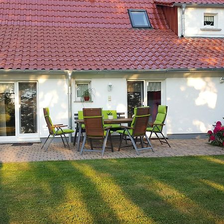 Urlaub Auf Der Insel Ruegen Apartment Берген на Рюген Стая снимка