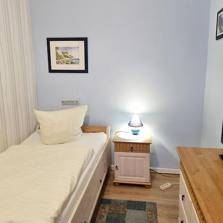 Urlaub Auf Der Insel Ruegen Apartment Берген на Рюген Екстериор снимка