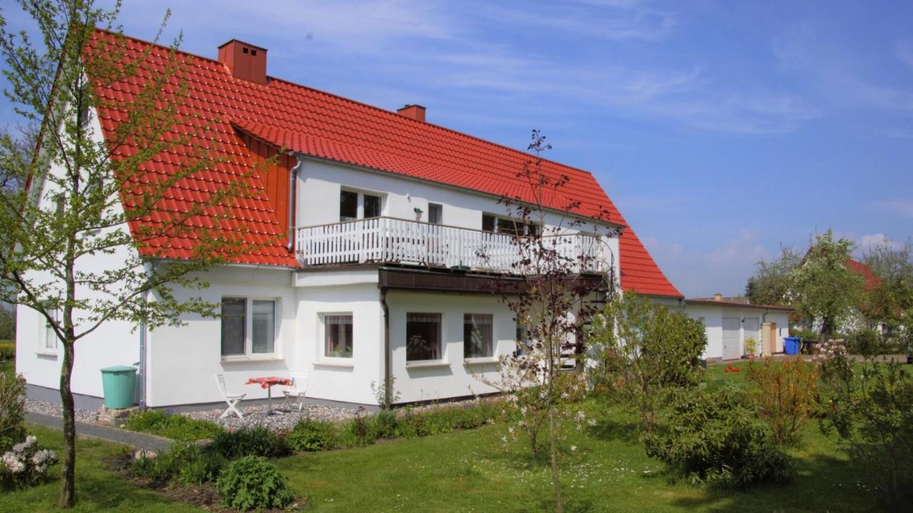Urlaub Auf Der Insel Ruegen Apartment Берген на Рюген Екстериор снимка