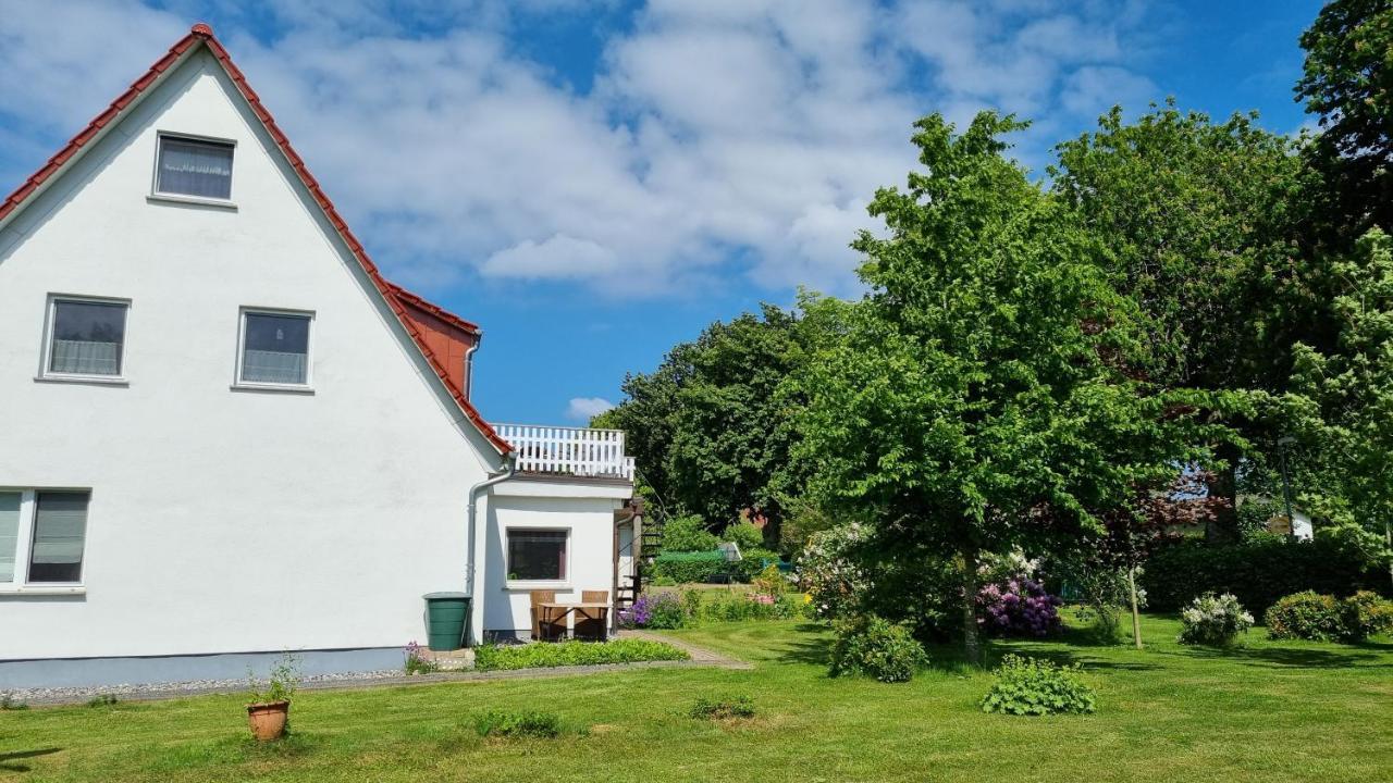 Urlaub Auf Der Insel Ruegen Apartment Берген на Рюген Екстериор снимка