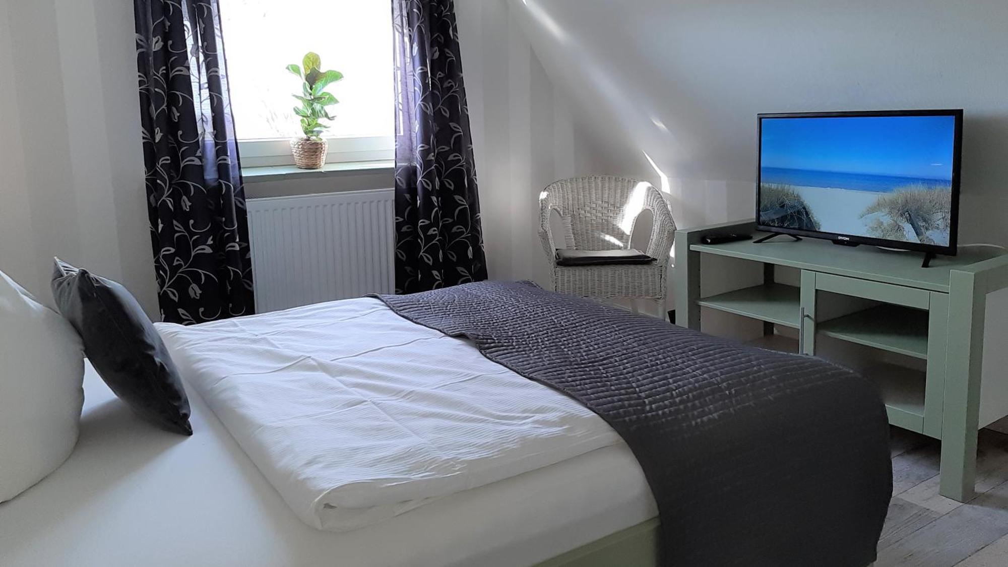 Urlaub Auf Der Insel Ruegen Apartment Берген на Рюген Стая снимка