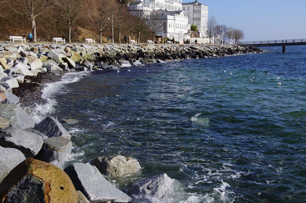 Urlaub Auf Der Insel Ruegen Apartment Берген на Рюген Екстериор снимка